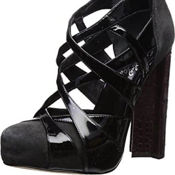 Alejandro Ingelmo Criss cross Heel - Picture 2 of 4